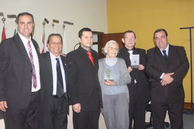 Câmara Municipal realiza solenidade em comemoração aos 100 anos do Lions Clube 39.JPG