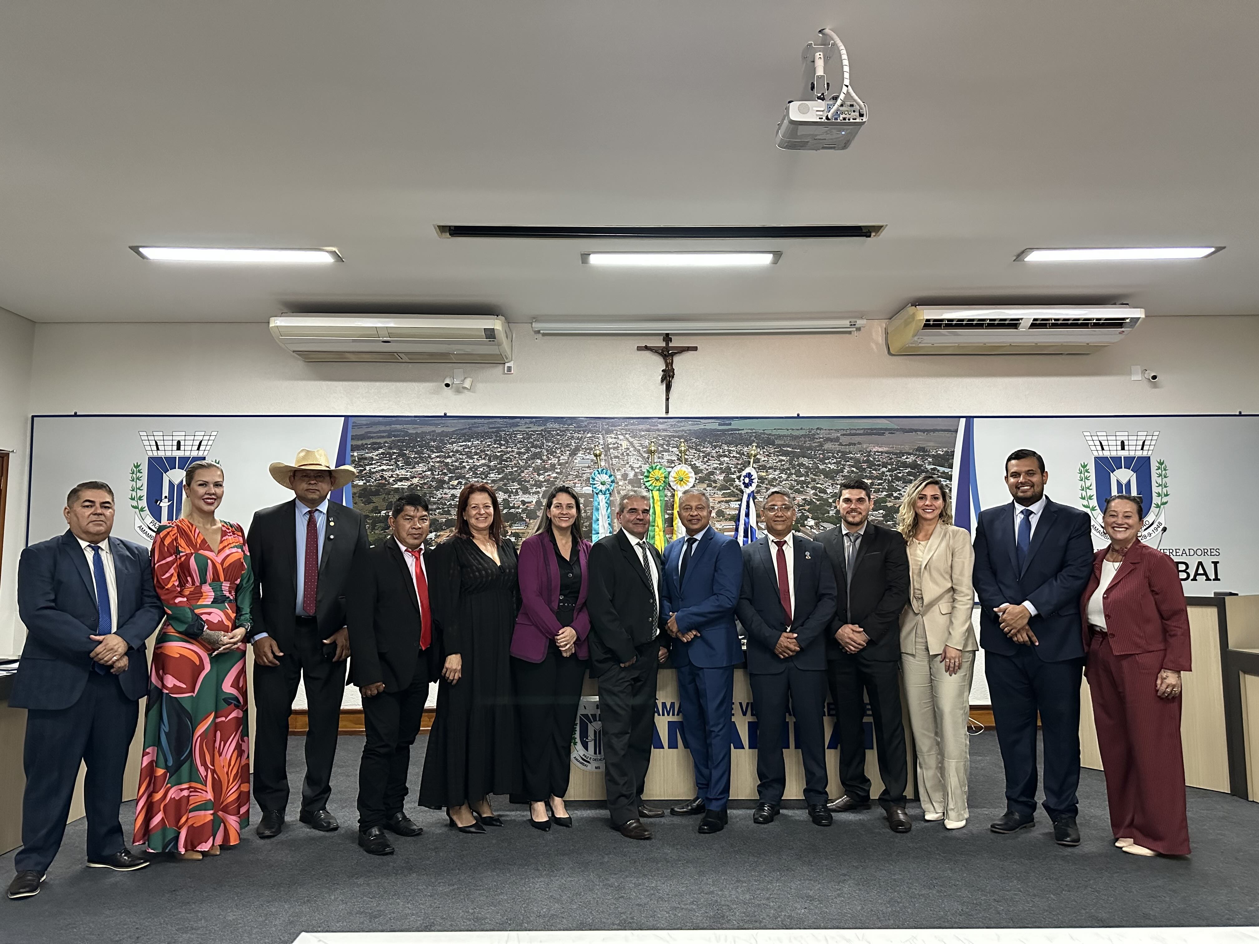 Vereadores de Amambai destacam ações, fiscalizam políticas públicas e reconhecem lideranças durante a 11ª Sessão Ordinária de 2025