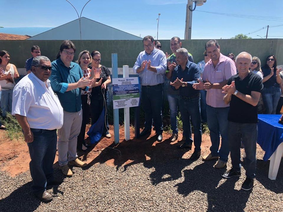 Câmara e Prefeitura inauguram asfalto na região da E.E. Dom Aquino Corrêa