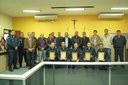 Policiais promovidos recebem homenagem de vereadores de Amambai Policiais promovidos recebem homenagem de vereadores de Amambai