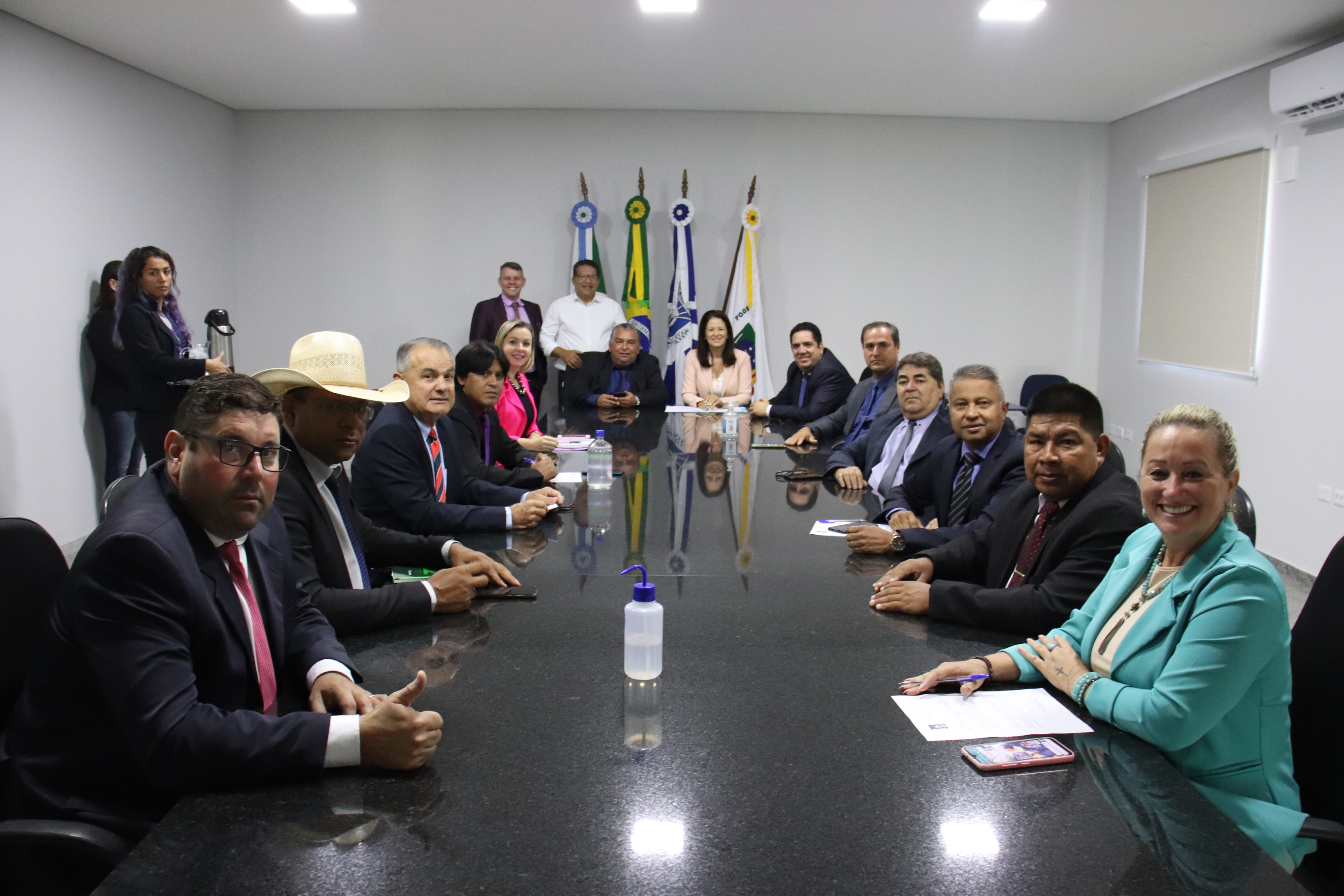 Resumo Sessão 28 de Março