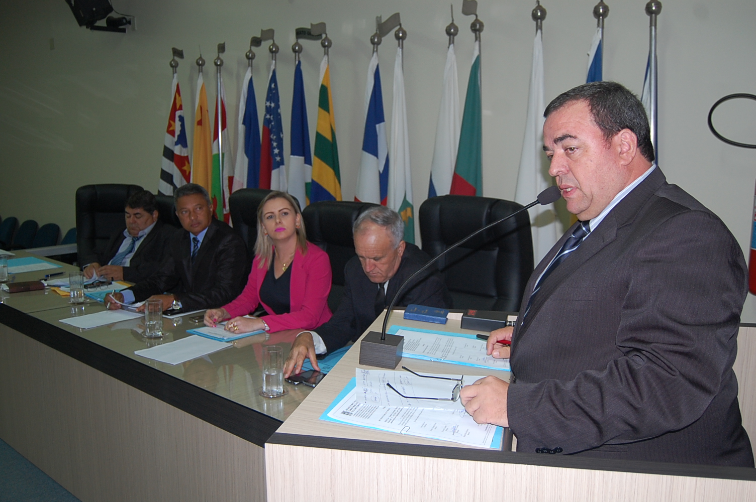 Vereador Dilmar quer novas instalações para a Feira do Produtor de Amambai