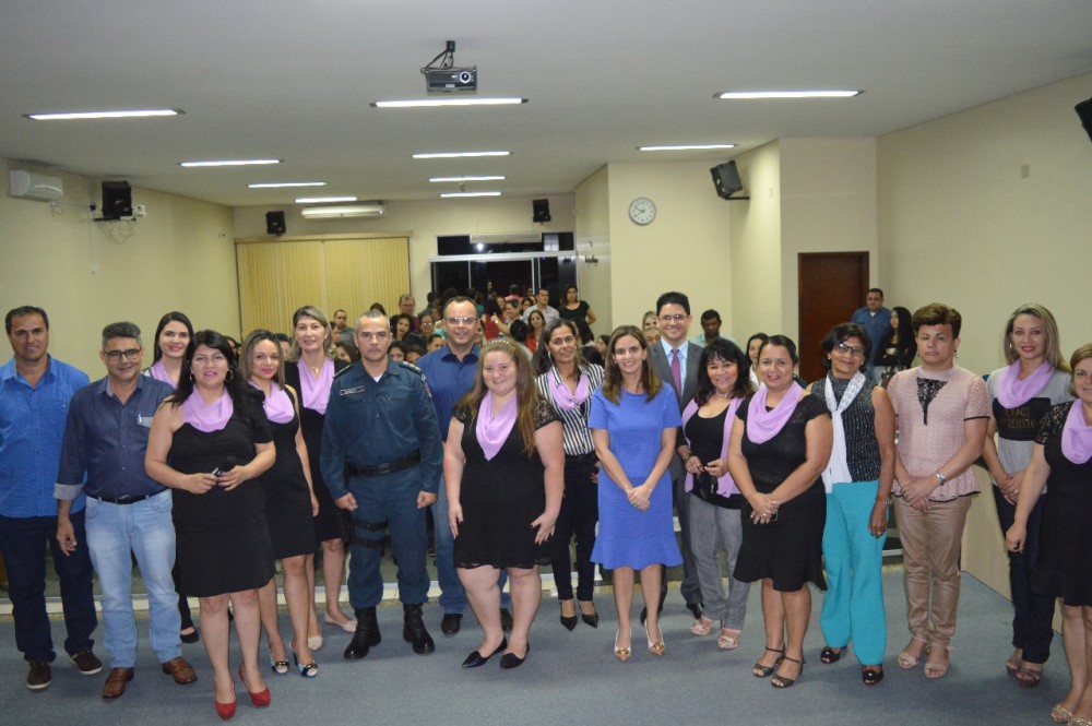 Vereadores participam do 1º Simpósio sobre Direitos da Mulher